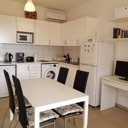 Ariadne Apt 103 -300M From Lighthouse Beach Пафос Экстерьер фото